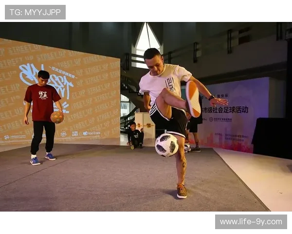 聚焦大连73足球队发展历程与城市足球文化深度互动全景解读研究